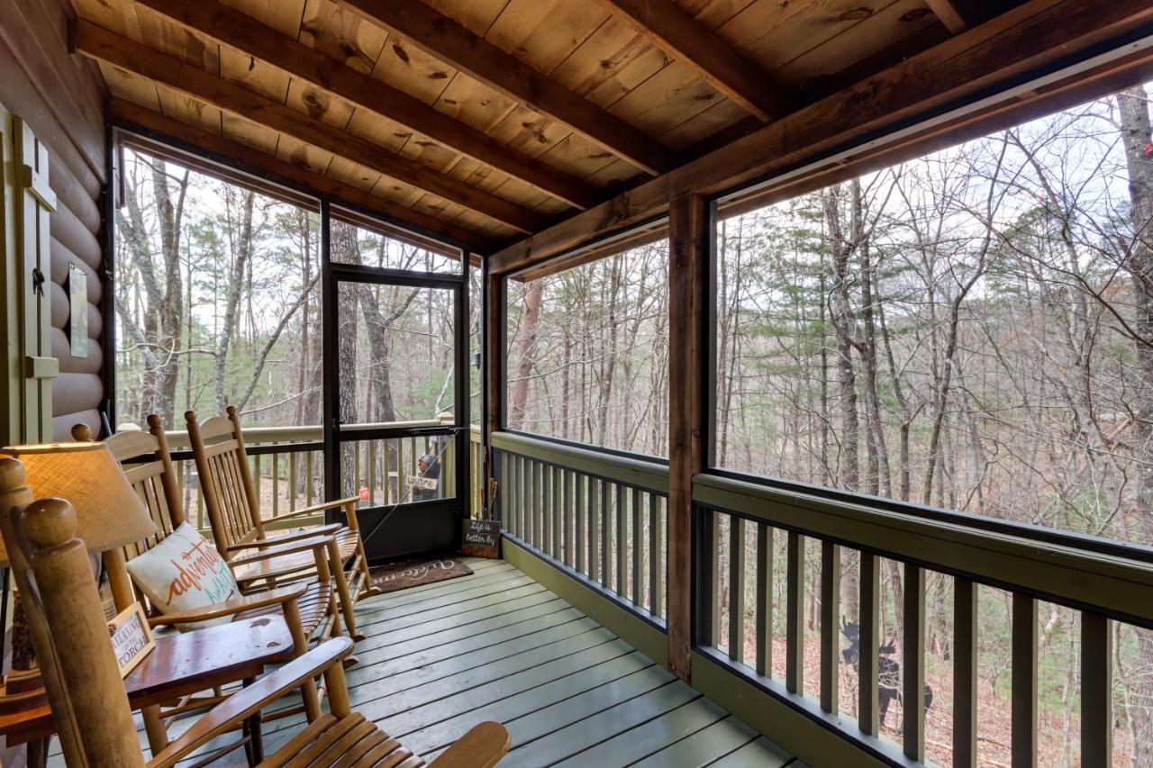 Cozy In The Woods With Hot Tub! Casa de Férias